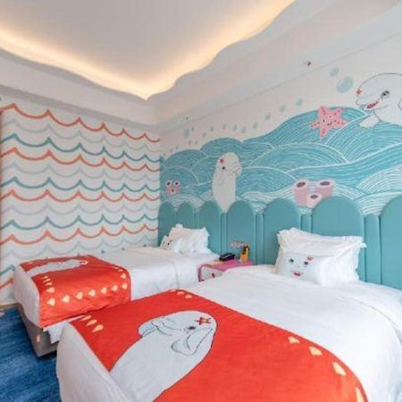 Dolphin Bay Hotel Kunming Bagian luar foto