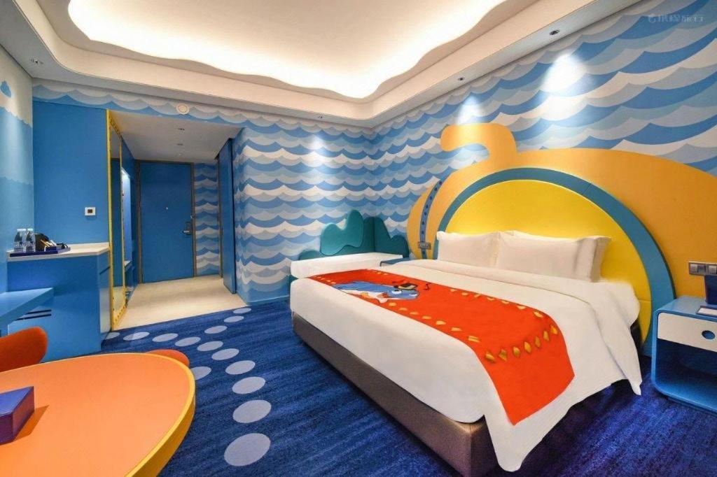 Dolphin Bay Hotel Kunming Bagian luar foto