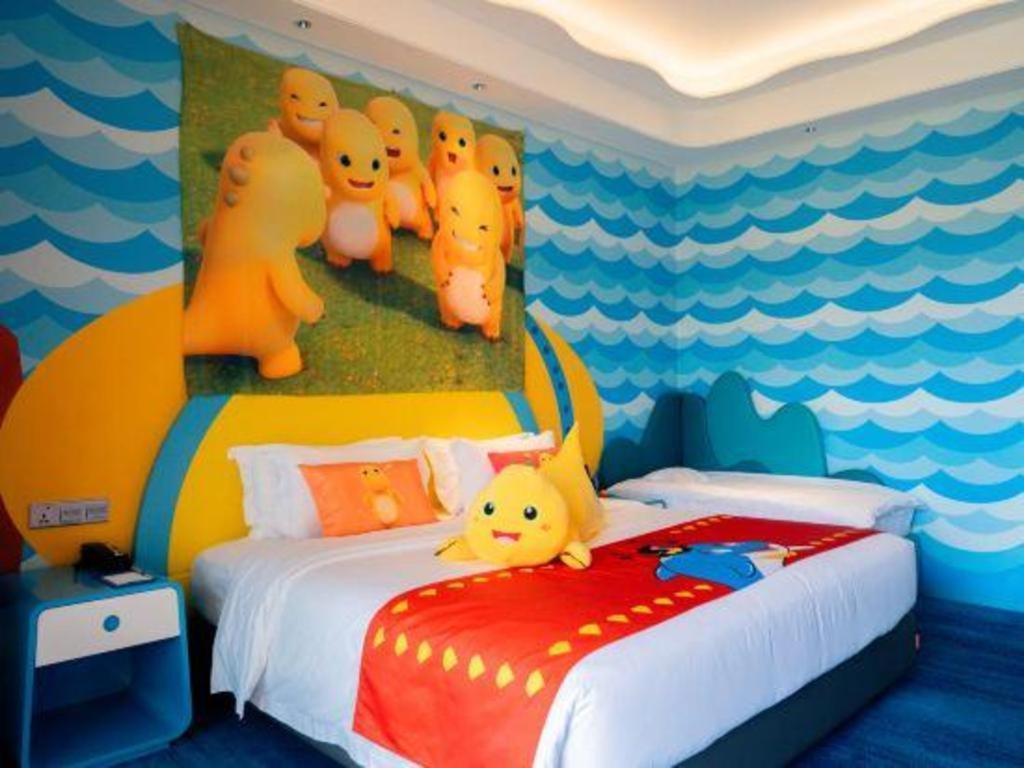 Dolphin Bay Hotel Kunming Bagian luar foto