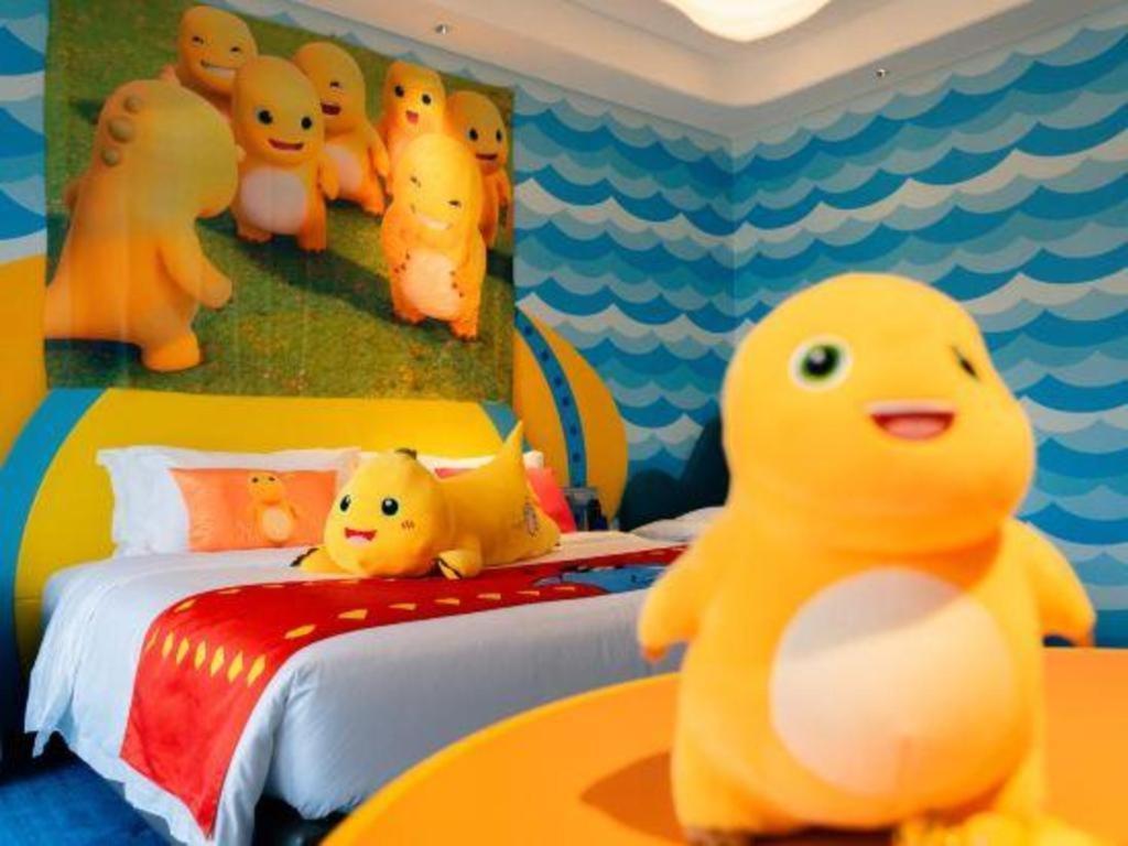 Dolphin Bay Hotel Kunming Bagian luar foto