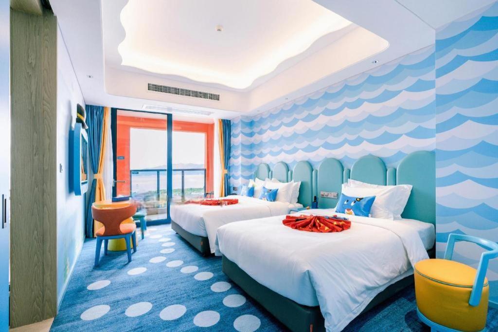 Dolphin Bay Hotel Kunming Bagian luar foto