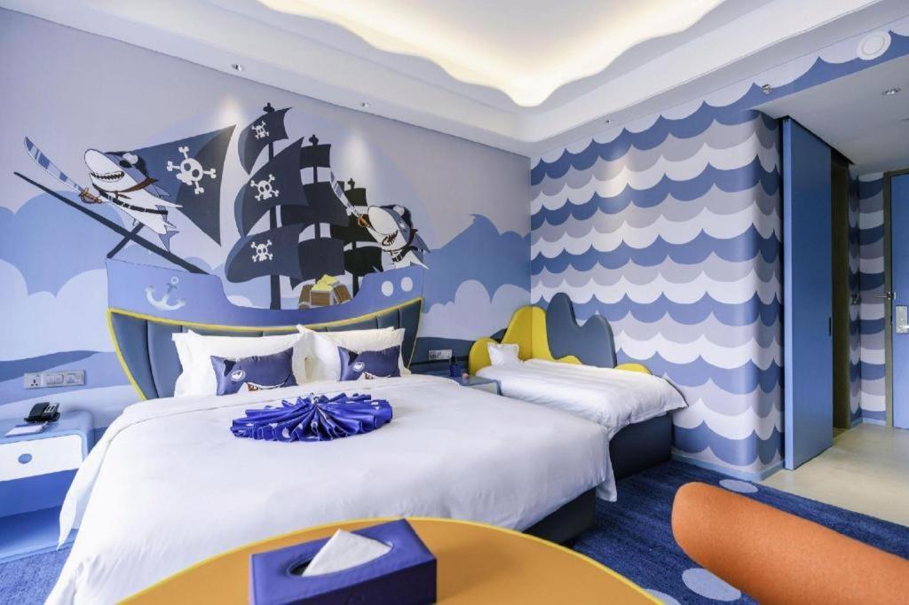 Dolphin Bay Hotel Kunming Bagian luar foto